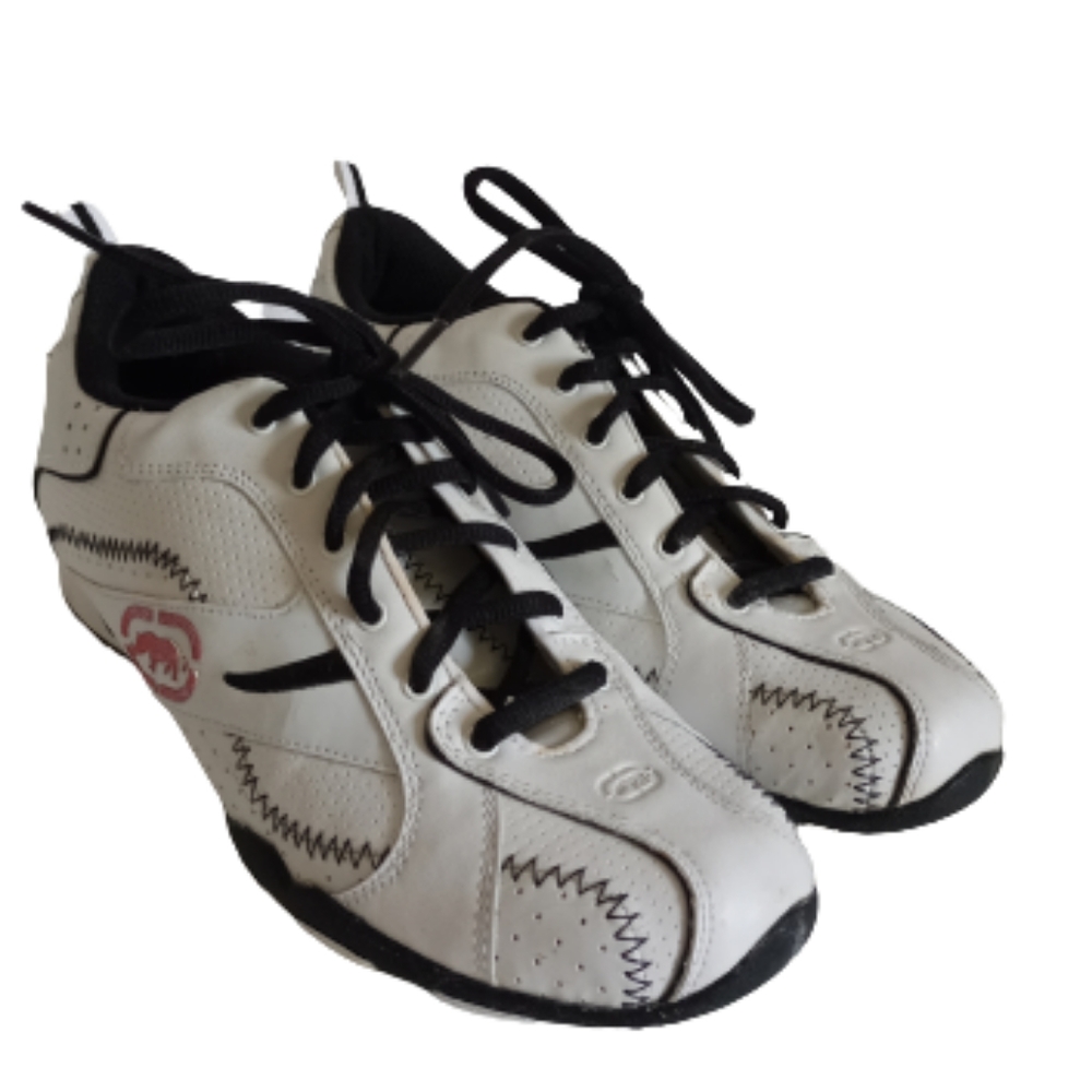 Red by Marc Ecko Camille Kelsey white sneakers Sz 7